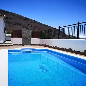 las-hadas.in-canary-islands.com/